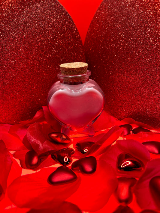Mini Valentines Day Rose Vanilla Candles with Rose Petals & Rose Quartz