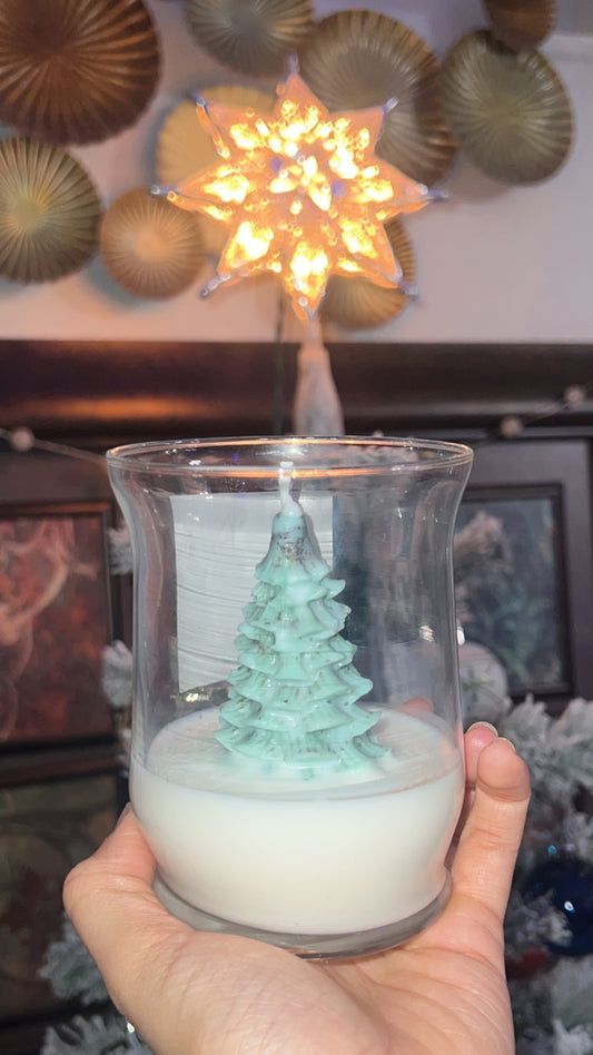 Kayboo Beauty Peppermint Vanilla Christmas Tree Candle