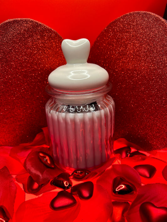 Valentines Day Lavender Vanilla Candle with Lavender & Amethyst